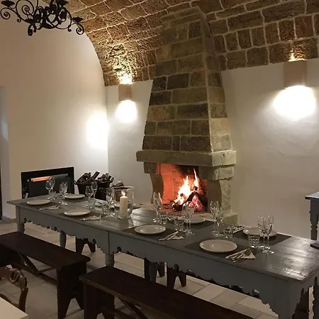 Masseria Le Mandorle Hotel