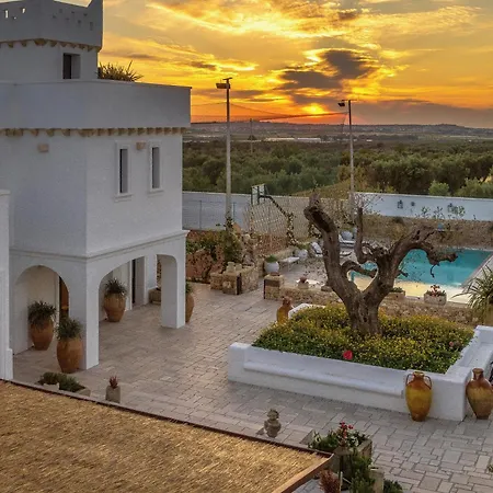 Masseria Le Mandorle 5* Ugento
