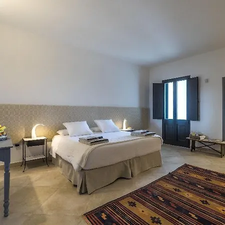 酒店 Masseria Le Mandorle 5*