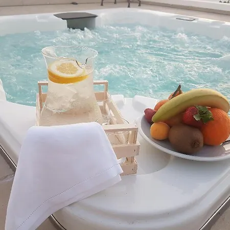 Masseria Le Mandorle 5* Ugento