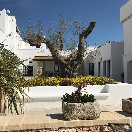 酒店 Masseria Le Mandorle 5*