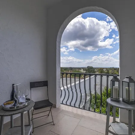 Masseria Le Mandorle 酒店 乌真托