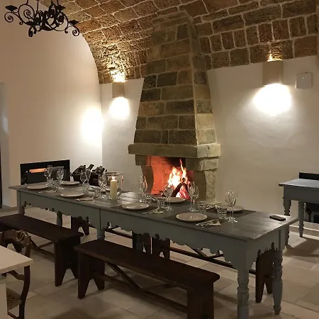 Masseria Le Mandorle 5*